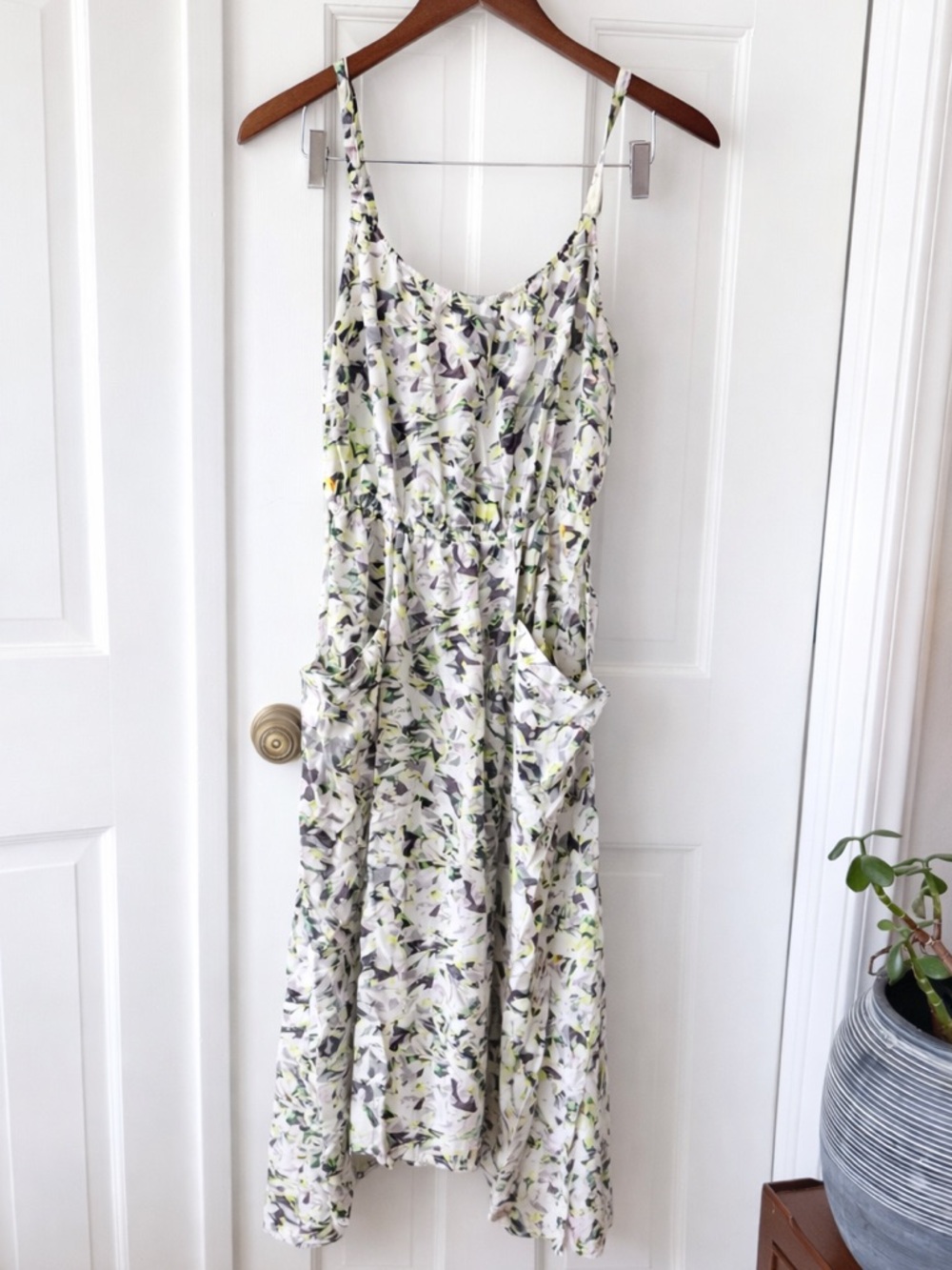 Cabi Abstract Floral Midi Dress w/ Pockets | Size S